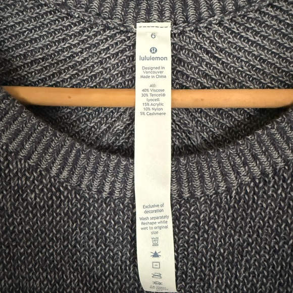 lululemon athletica Charcoal Knit Crewneck Sweater - Picture 2 of 3